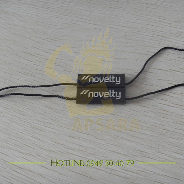 Day du treo nhan co thuong hieu Novelty